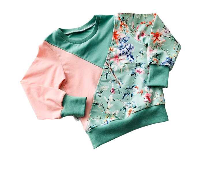 JAKAS ✧ DŽEMPERI ✧ HŪDIJI