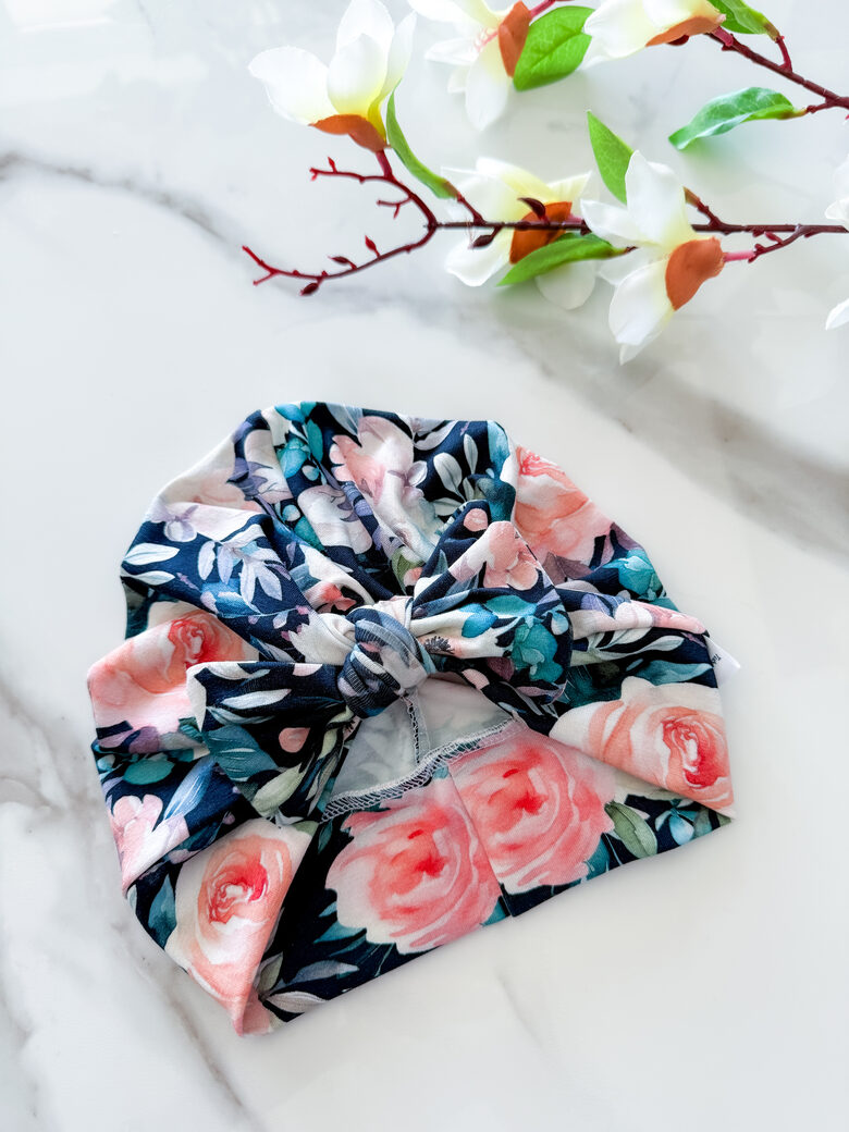 Turbāncepure "Rozā rozes"