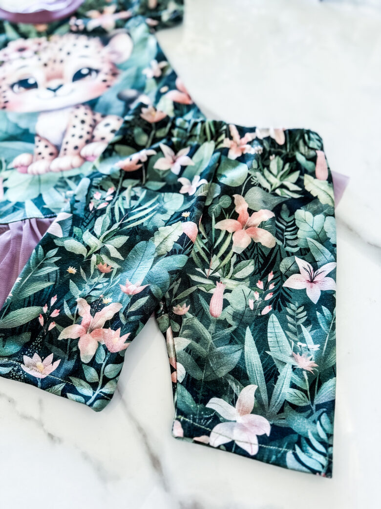 Baikeru šorti "Tropi"