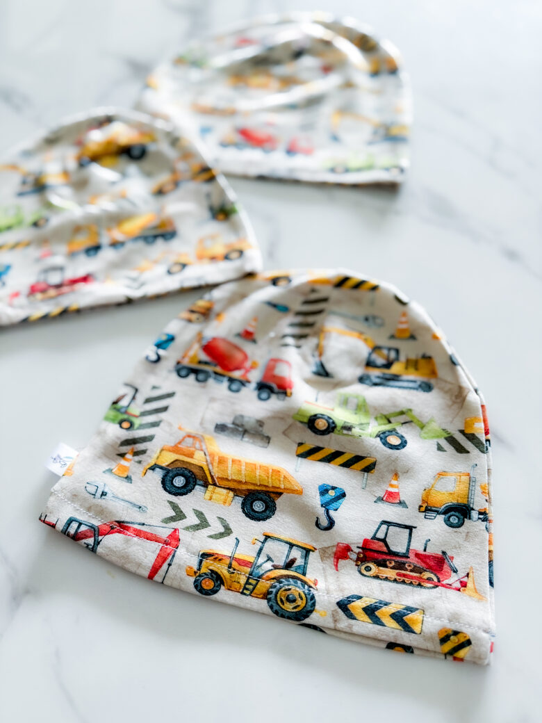 Plānā bezoderes cepure "Ceļa būve"