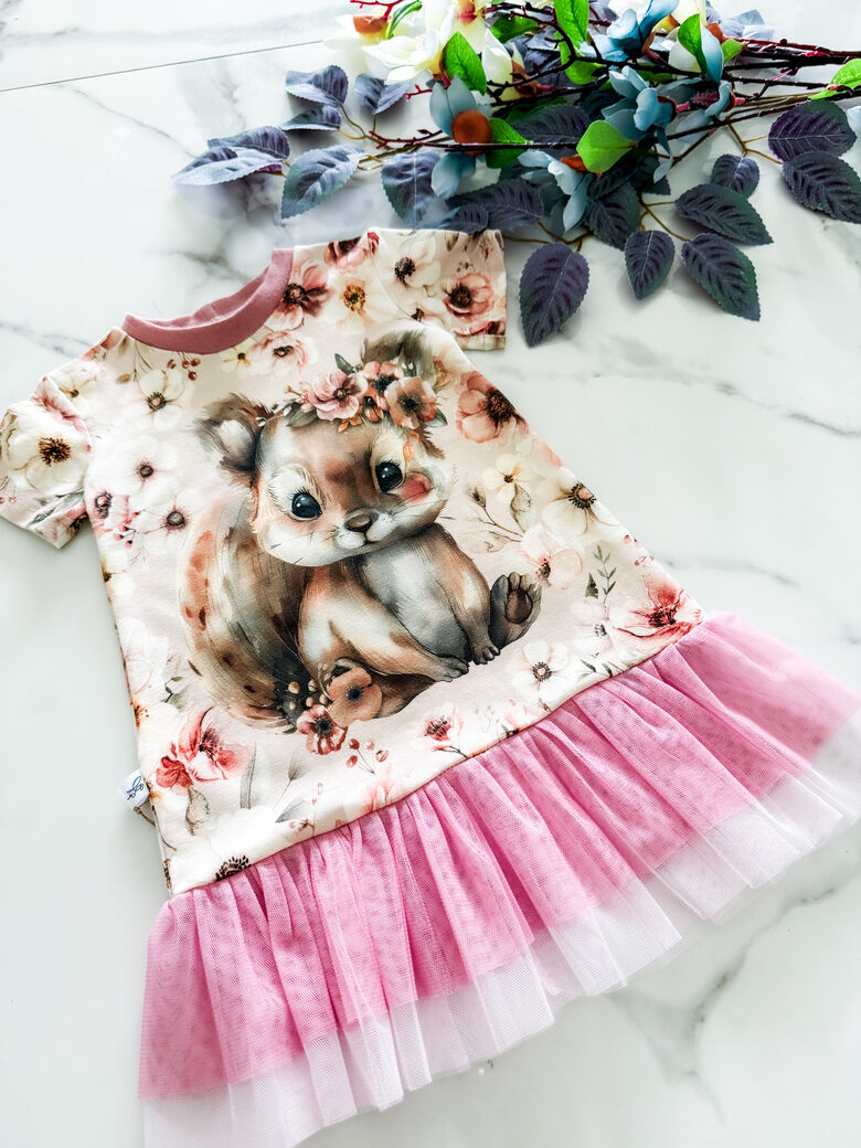 Kleita ar tilla volānu "Vāverīte"