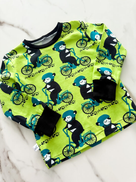 Garroku krekls "Lācis uz ritens"