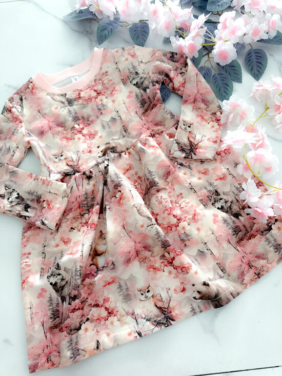 Kleita "Rozā meža zvēri"