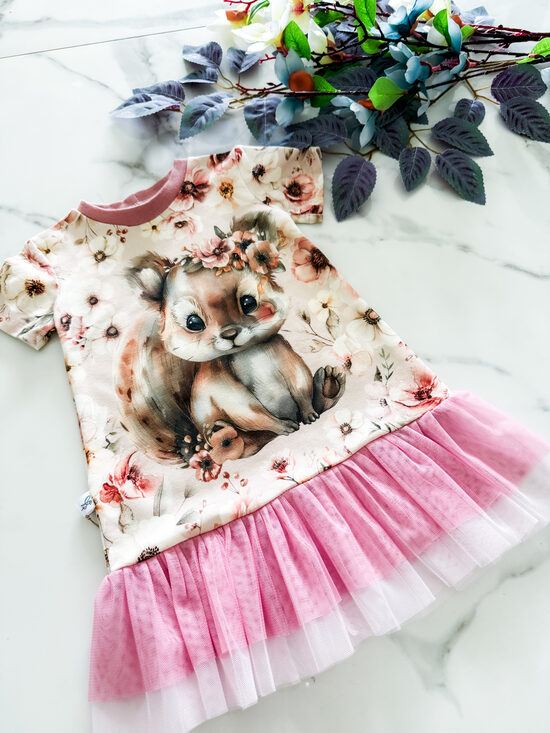 Kleita ar tilla volānu "Vāverīte"