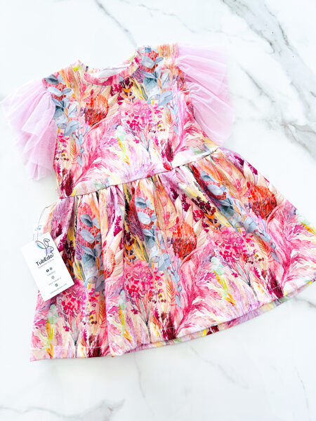 Kleita ar tiila rociņām "Smilgas"