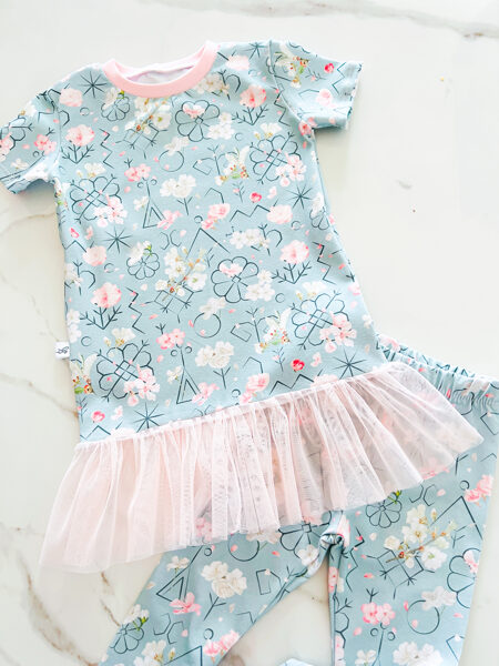 Tops ar tillu "Spēka pavasaris" mint