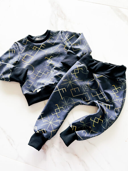 Komplekts "Melnais spēks ar zeltu"