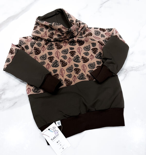 Džemperis ar augsto apkakli "Čiekuri"